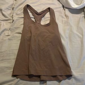 Lululemon tank